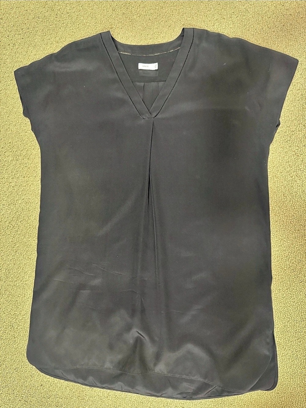 Vince V neck Black Dress detailed around neckline Size Small Like New